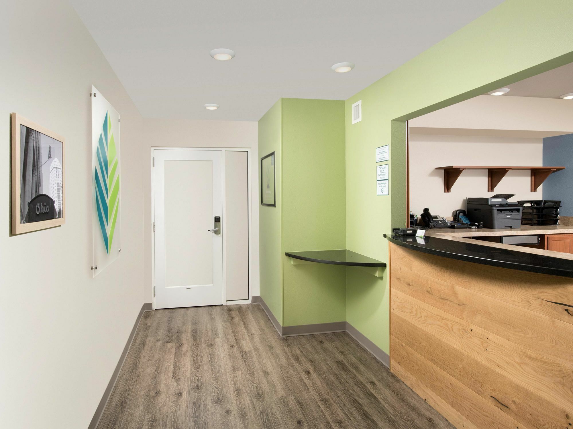 Extended Stay America Select Suites - Cleveland - Airport Fairview Park Exteriér fotografie